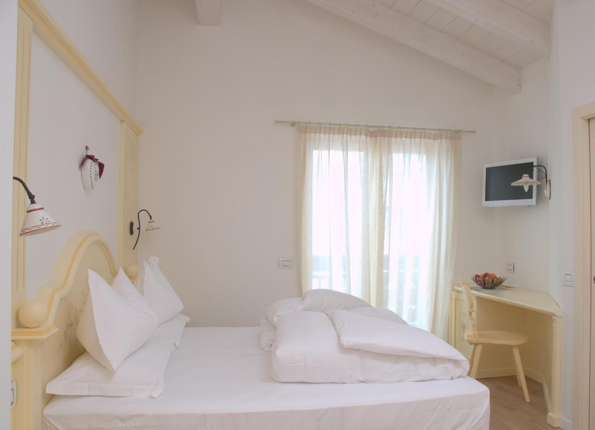 Relais Fior Di Bosco Aparthotel Folgaria Kültér fotó